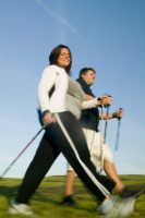 הליכה מסייעת להגן מפני כאבי גב תחתון חוזרים (The Lancet)